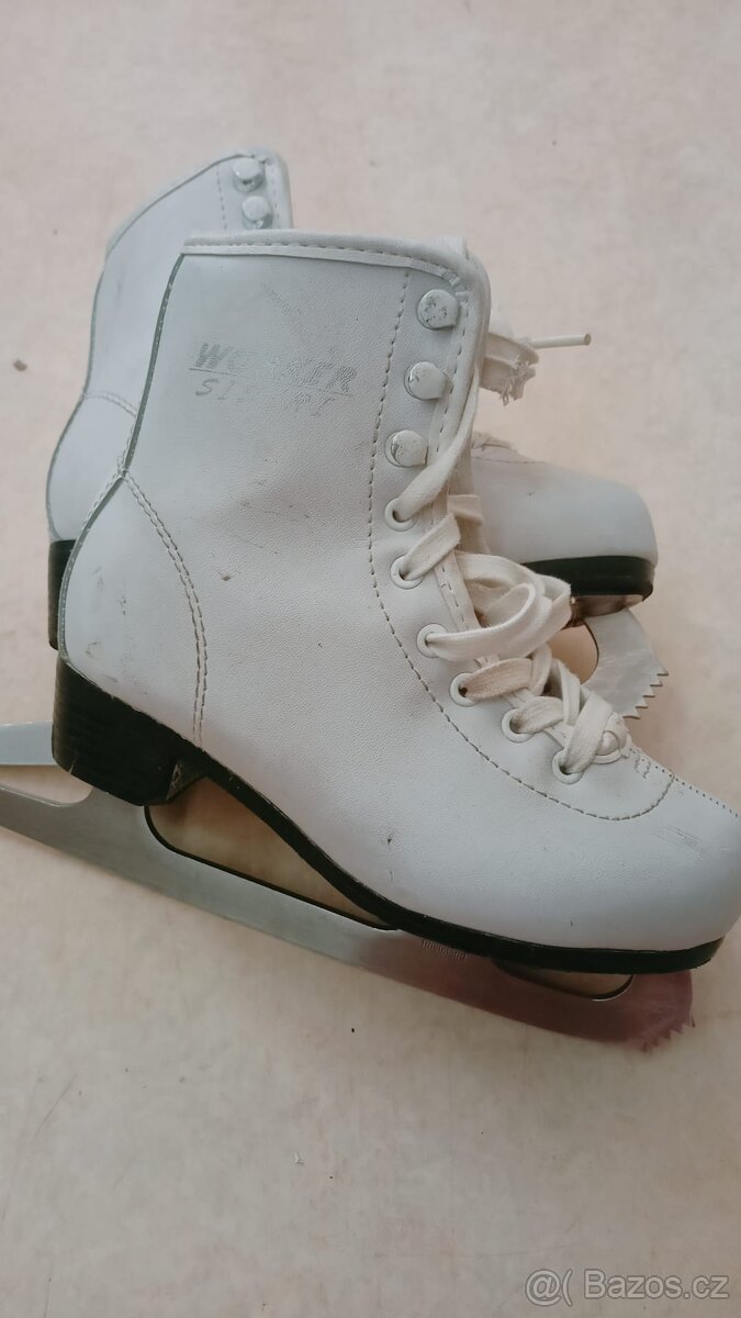 Dívčí brusle Worker Sibiri velikost 33 - 3