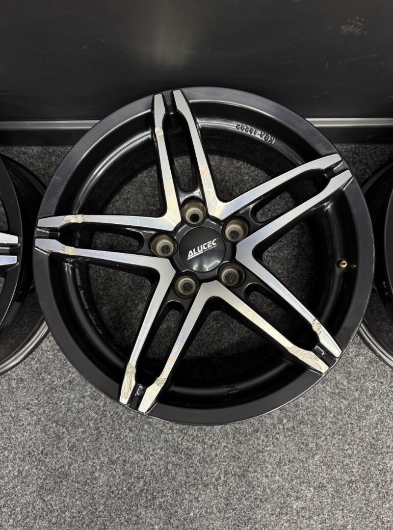 Alu Alutec 5x112 17” 7j - 3
