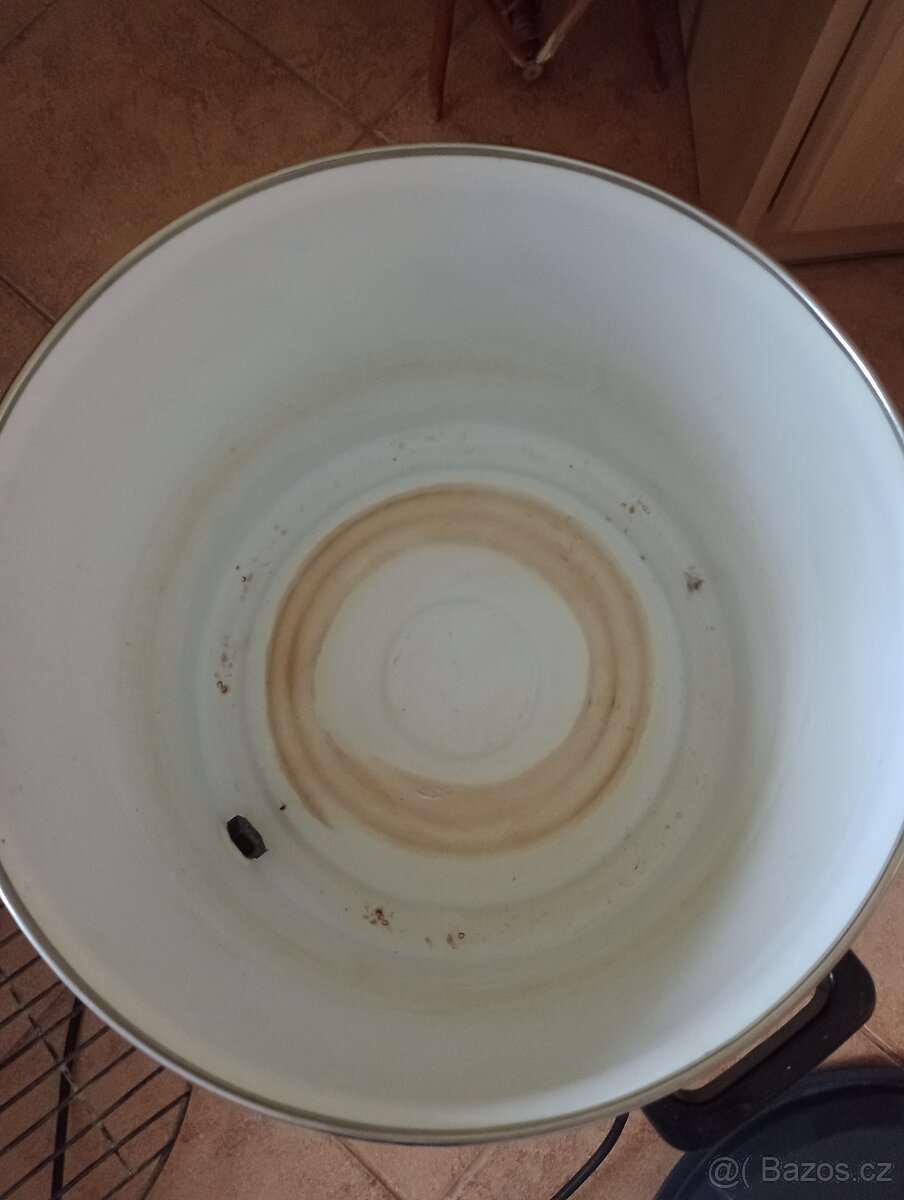 Elektrický zavařovací hrnec DOMO - 3