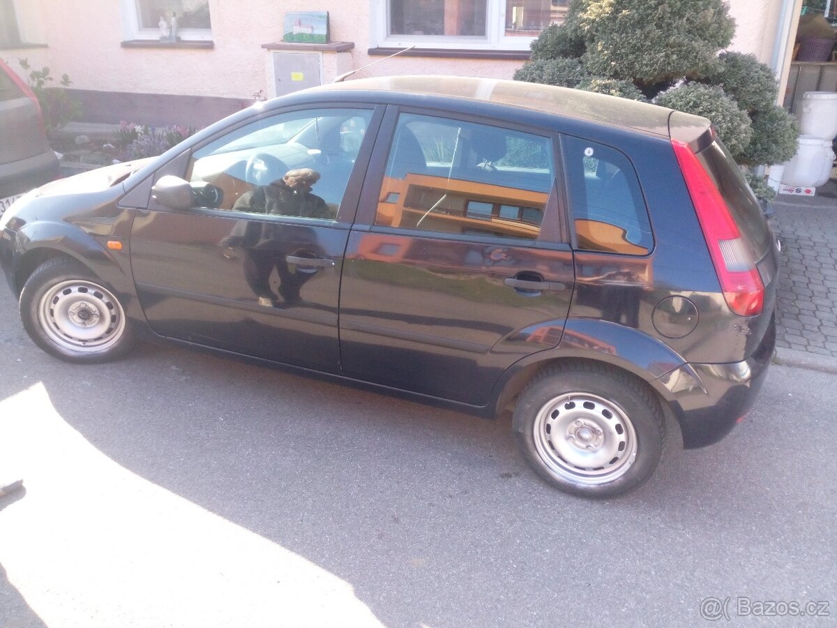 Ford fiesta - 3