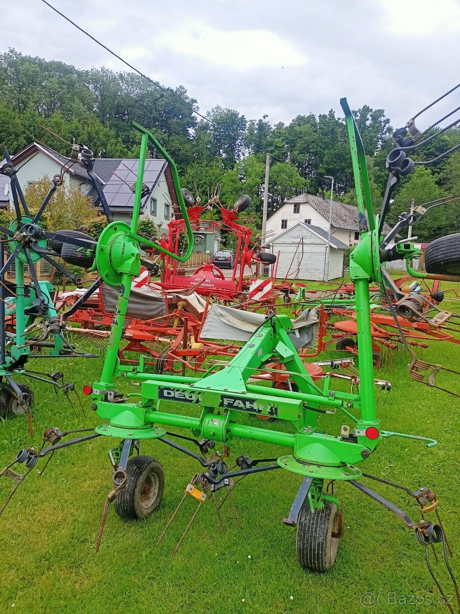 Obraceč sena Deutz-Fahr 5,2 m - 3