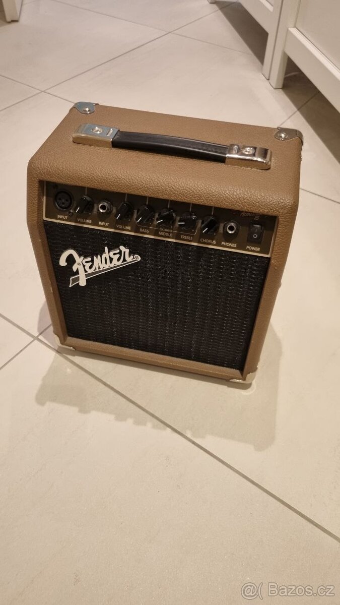 Fender Acoustasonic 15 - 3
