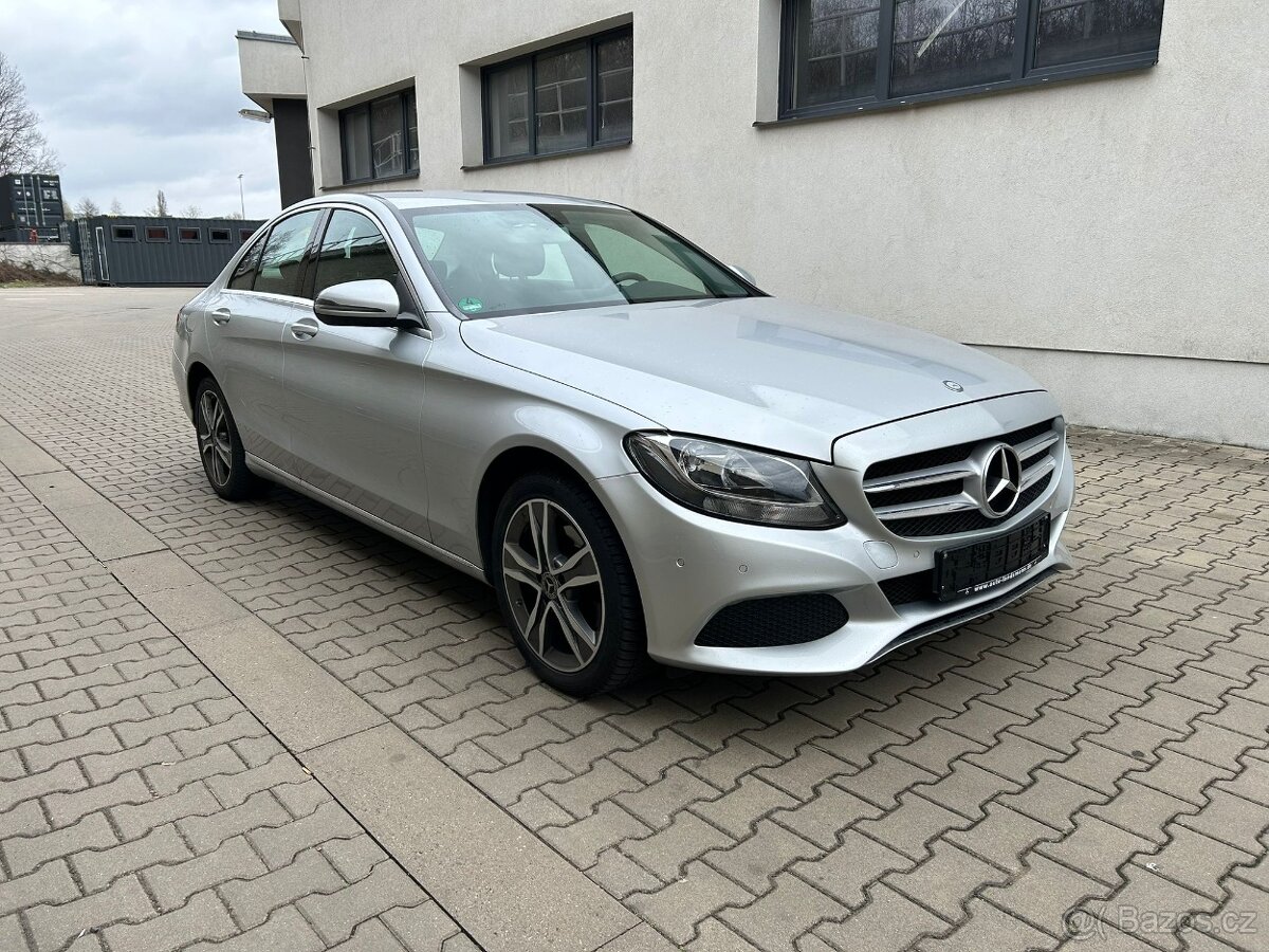 Mercedes-Benz C 180 W205 - 3
