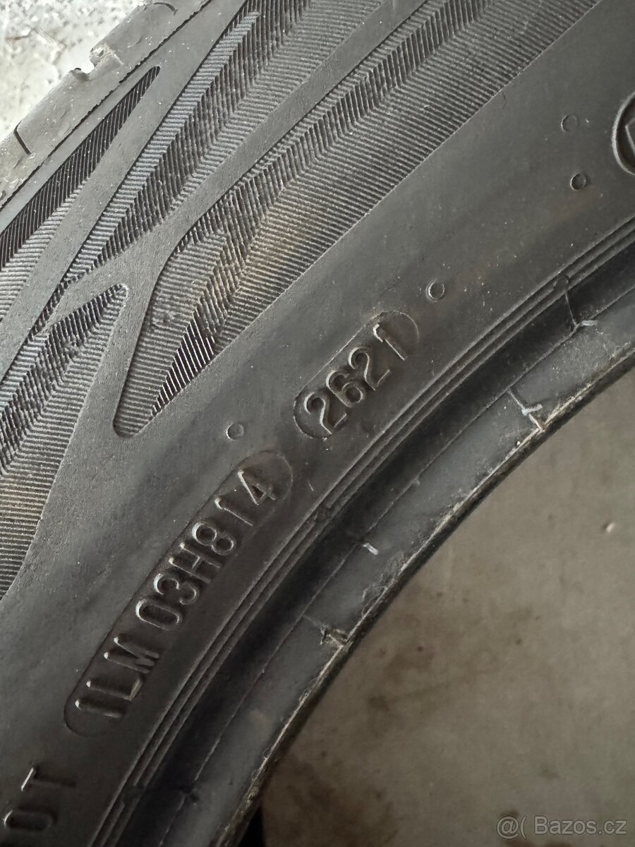 275/45 r20 - 3