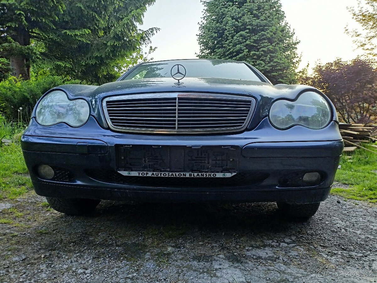 Mercedes c w203 nárazníky - 3