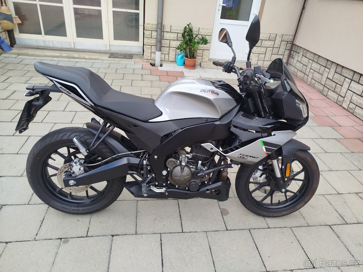 Aprilia Tuono 125 - 3