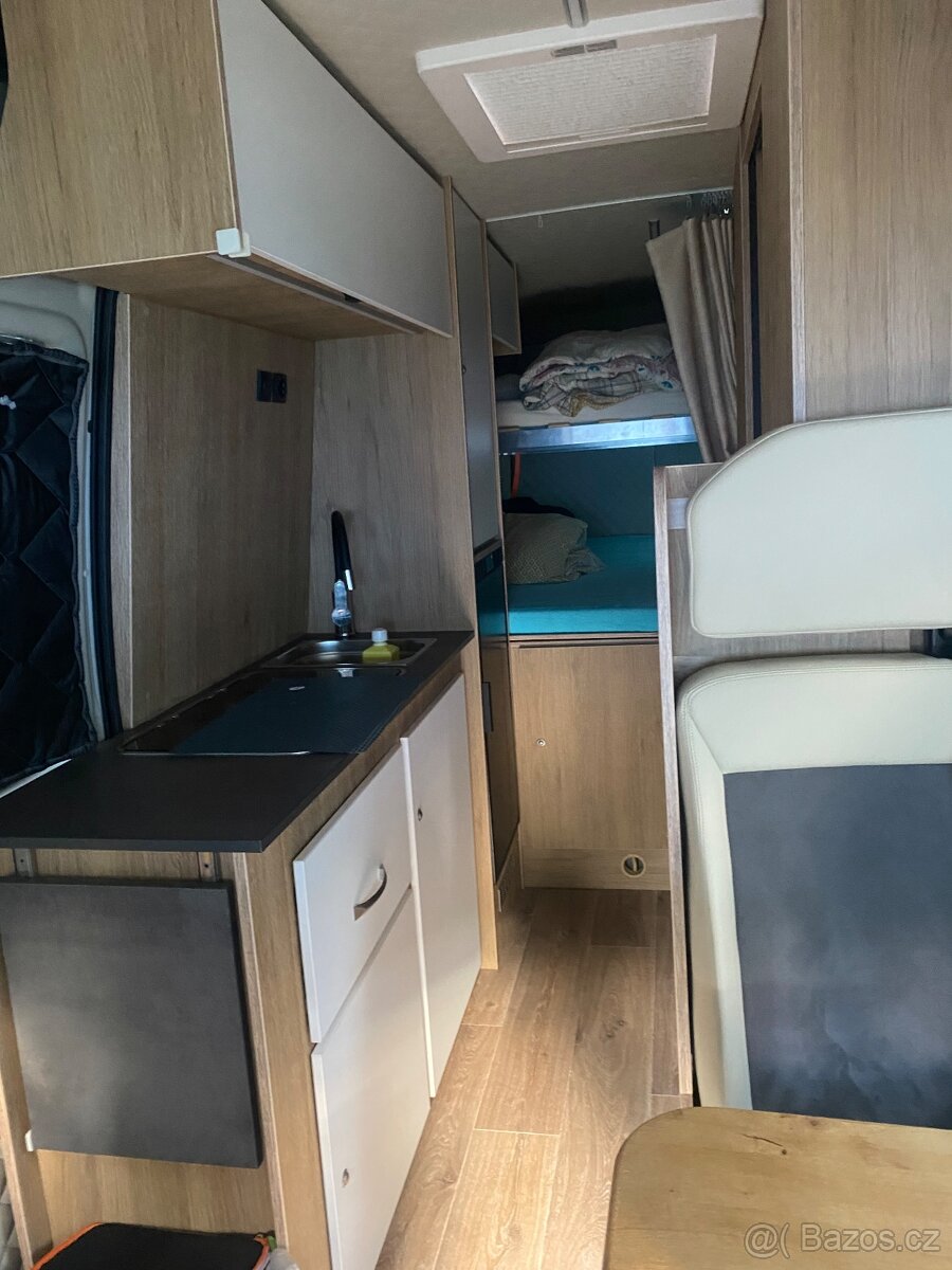 Predám Iveco Daily karavan - 3