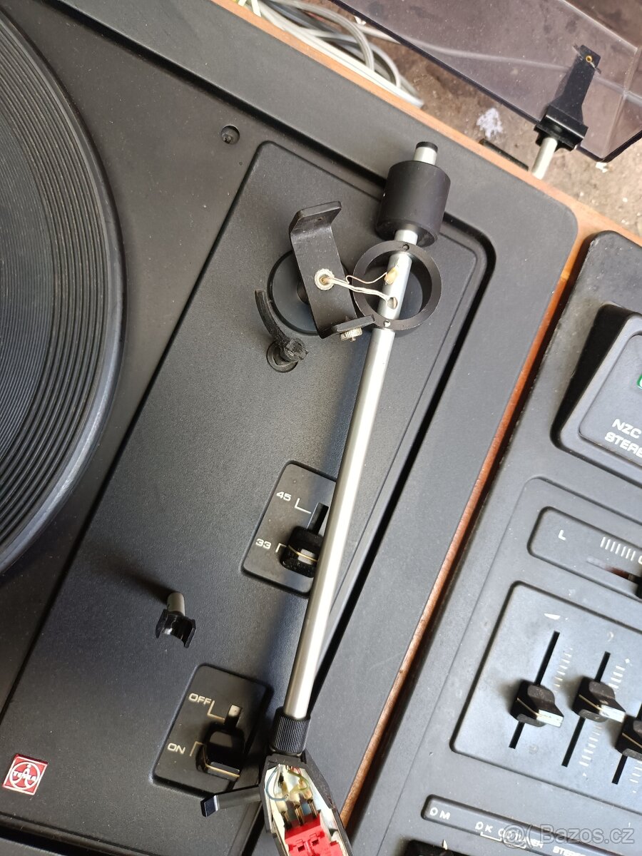 Gramofon na opravu nebo na díly - 3