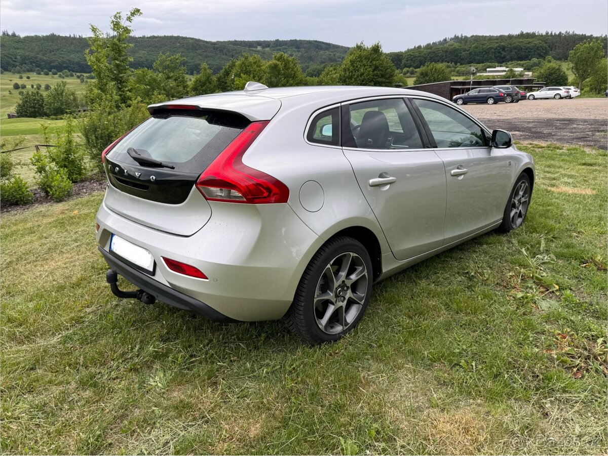 Volvo V40 D2 2.0 88kW 2016 Ocean Race - 3