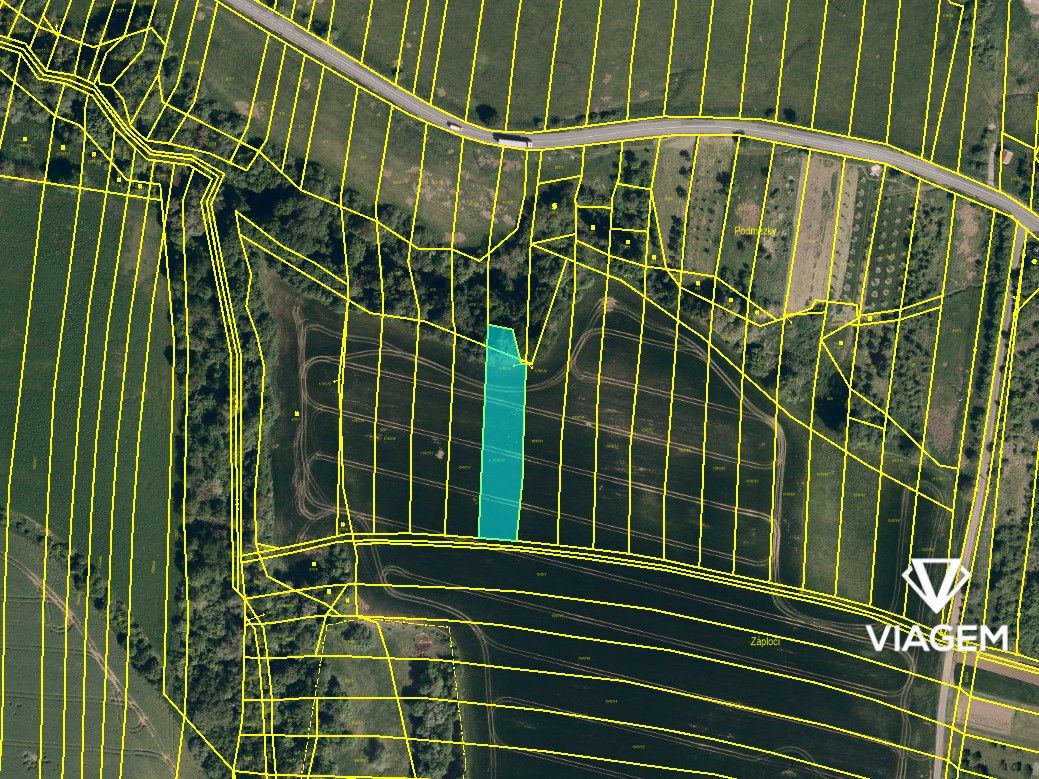 Pole 2 026 m², Podíl 50 % o výměře 1 013 m² - 3