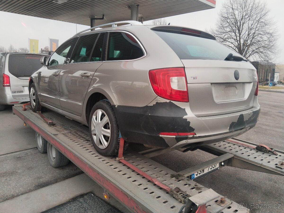Škoda Superb 2 combi 1,8tsi motor ok na díly - 3