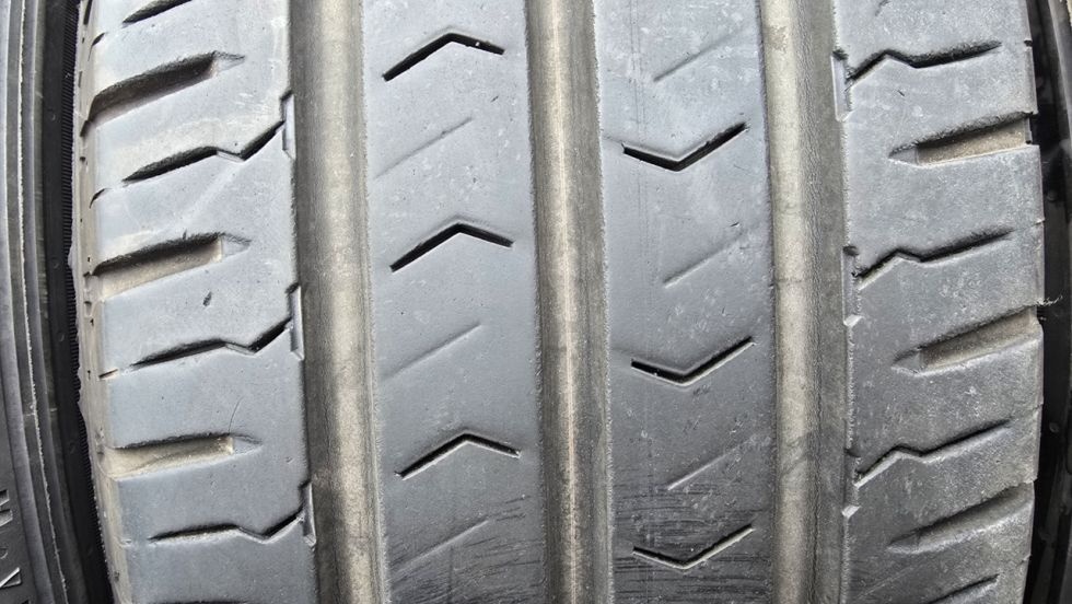 Letní pneu 215/70/15c Nexen - 3