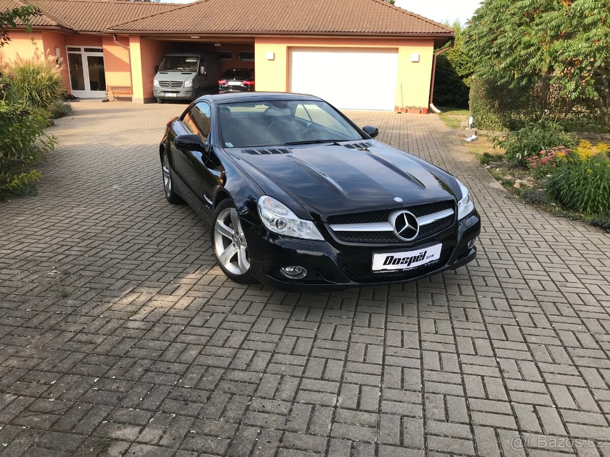 Mercedes SL 350, rok 2009 - 3