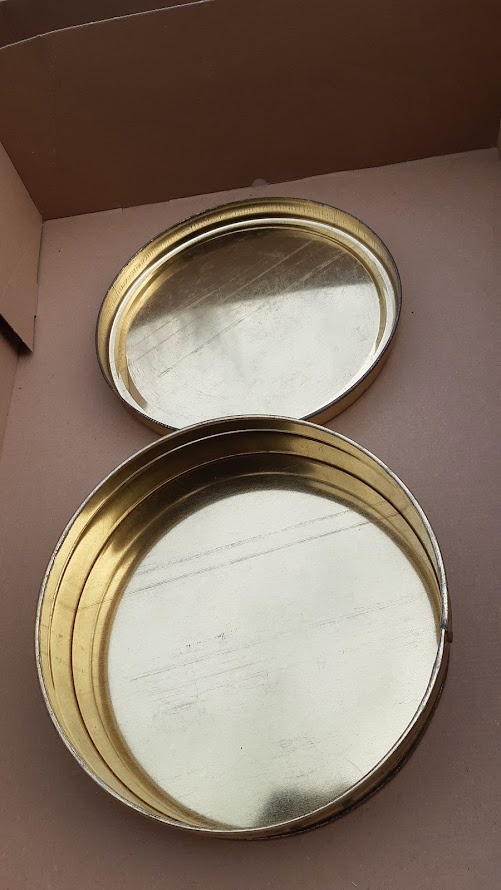 sberatelska plechova krabicka Marianskolazenske oplatky - 3