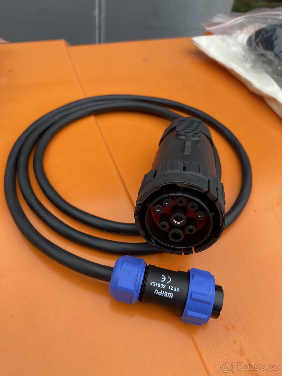 Pneumatické rozmetadlo meziplodin WIR 50l - 3