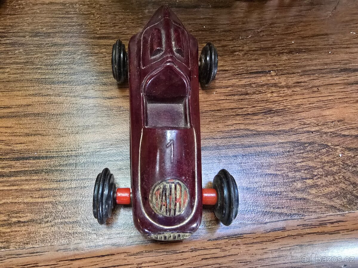 TATRA FORMULE 1 BAKELIT - 3