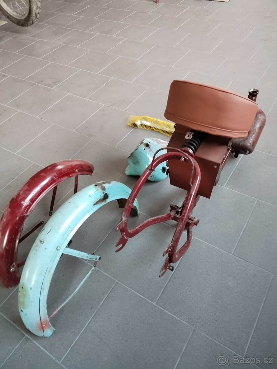 Díly jawa 550 pařez - 3