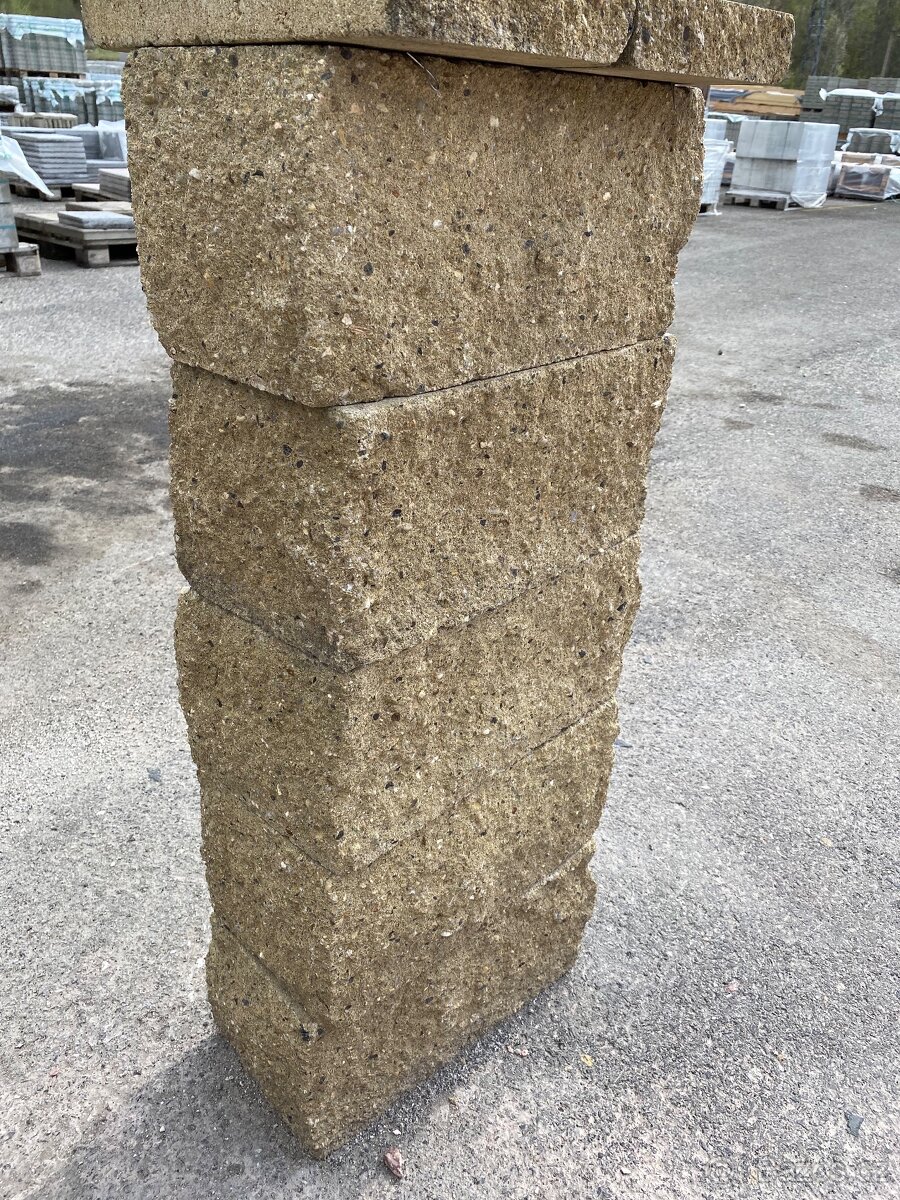 Betonové plotové tvárnice sloupové žluté - 3