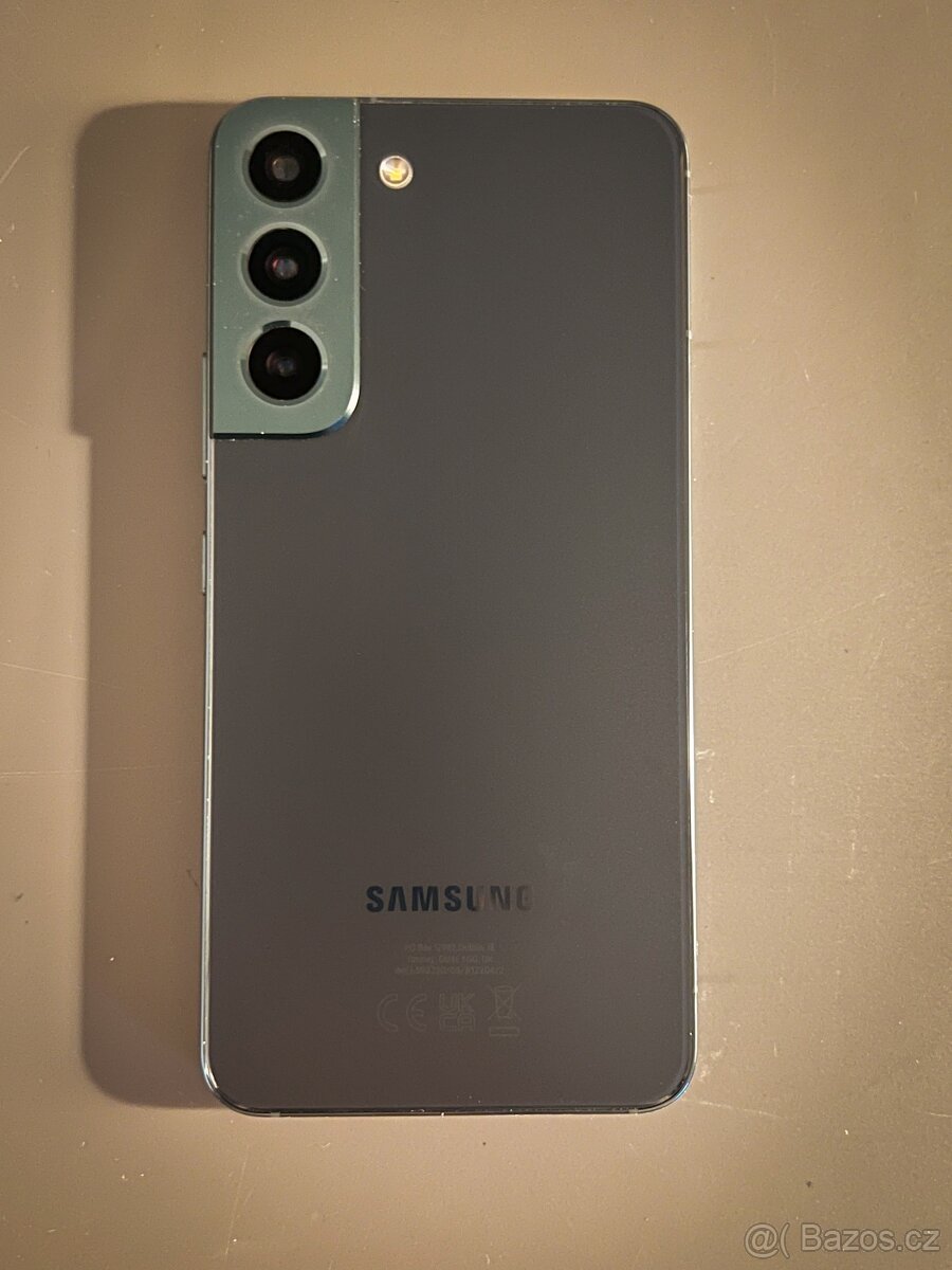 Samsung Galaxy S22 5G - 128GB - 3