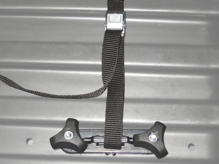 Pronájem Střešní box HAKR MAGIC LINE 320 - 3