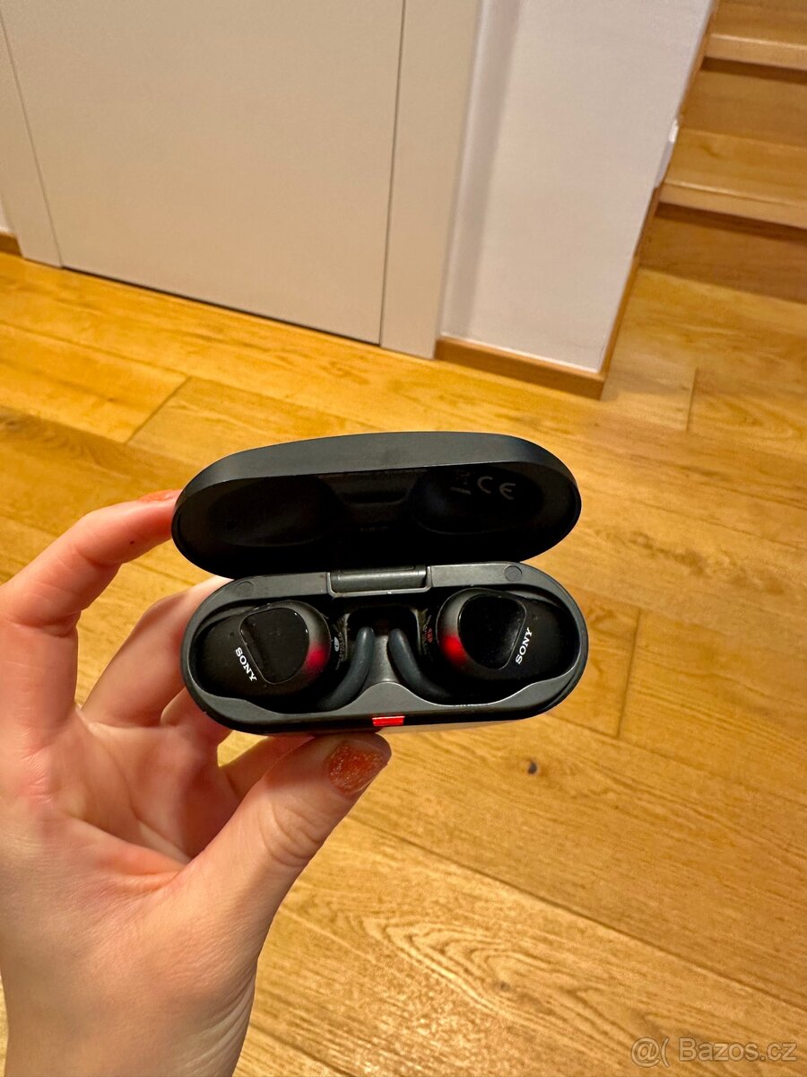 Sony sluchátka True Wireless WF-SP800N, černá - 3