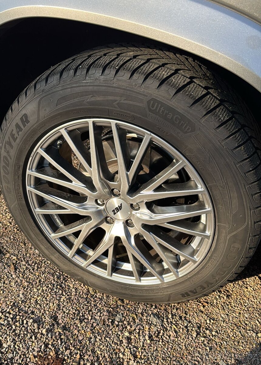 20" Alu Mercedes GLS / GL se zimními Goodyear 275/50R20 - 3