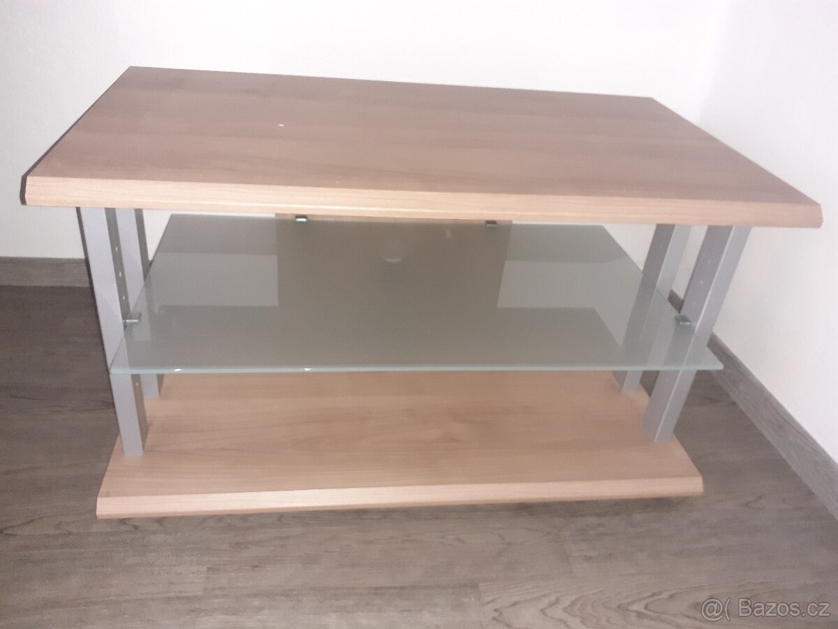 Televizní stolek - 3