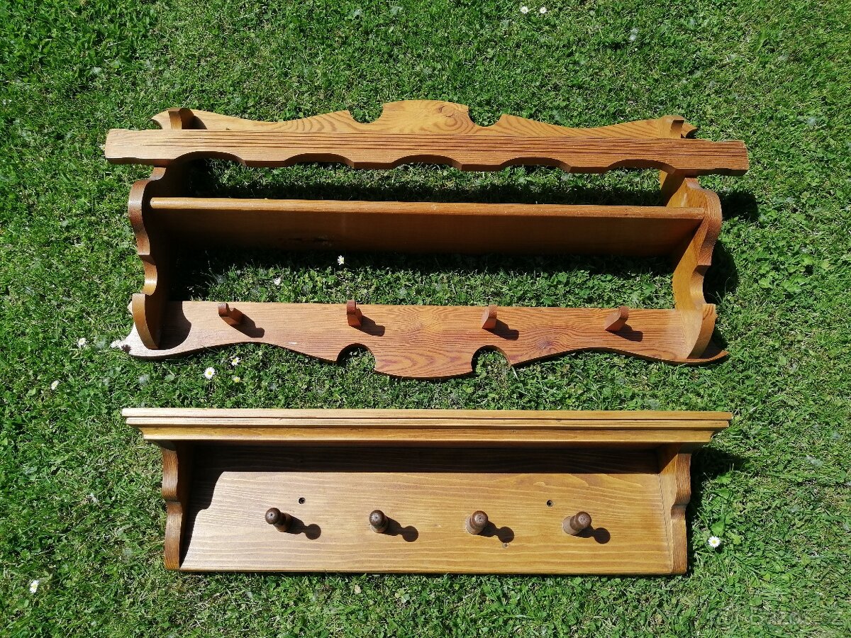 Dřevěné poličky - 3