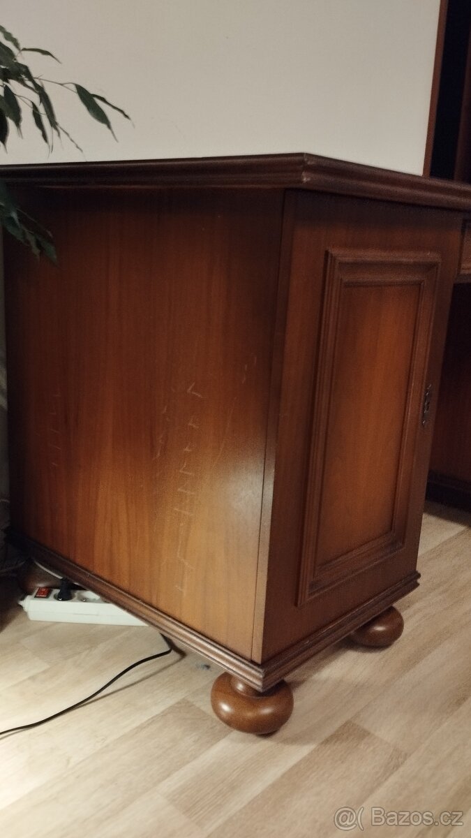 Pracovní stůl - rustikál, židle - 3