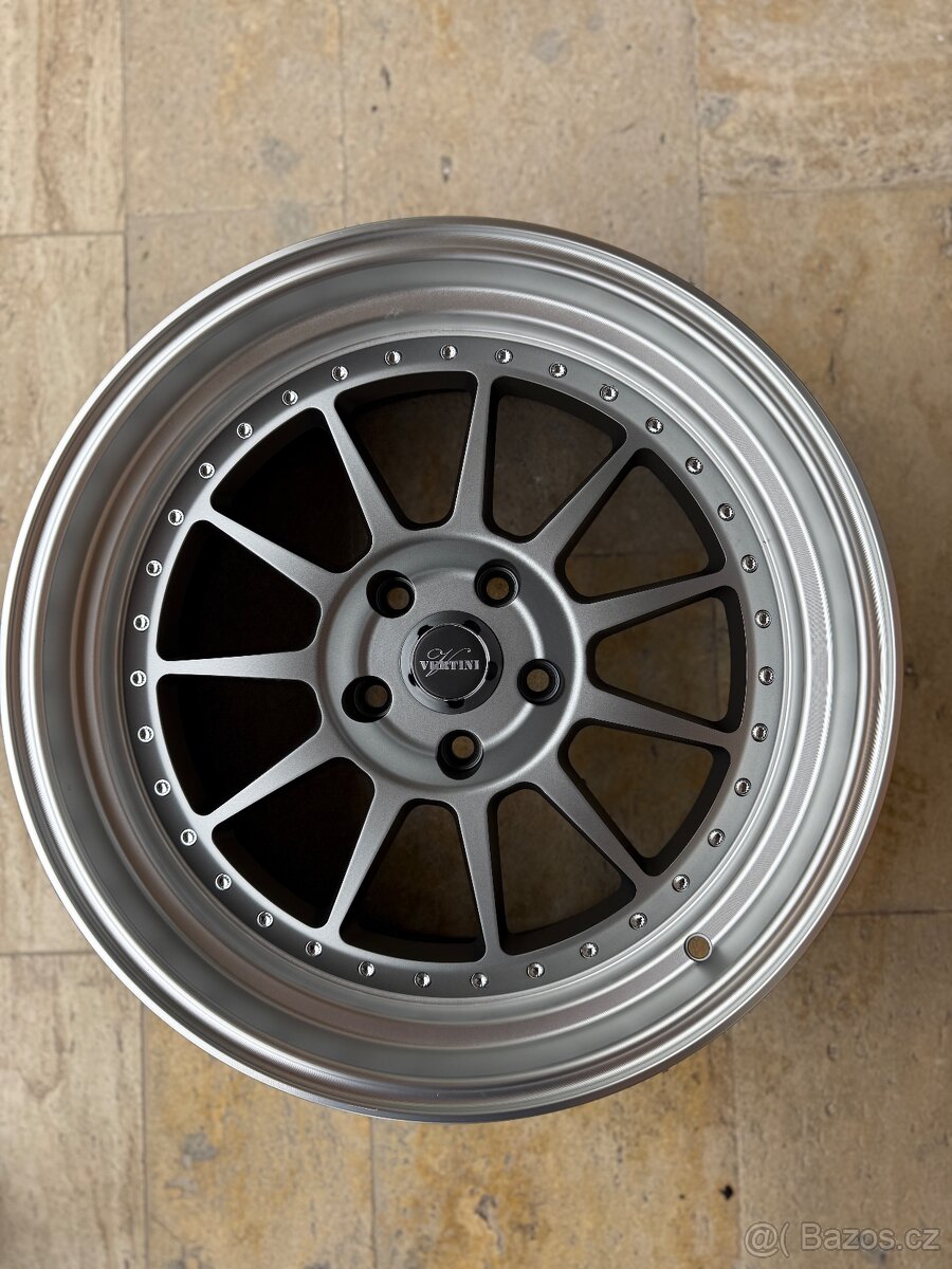 NOVÁ ALU SADA 5x114,3 R18 - 3