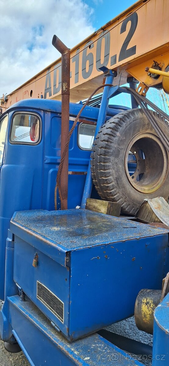 Jeřáb TATRA 148 - 3