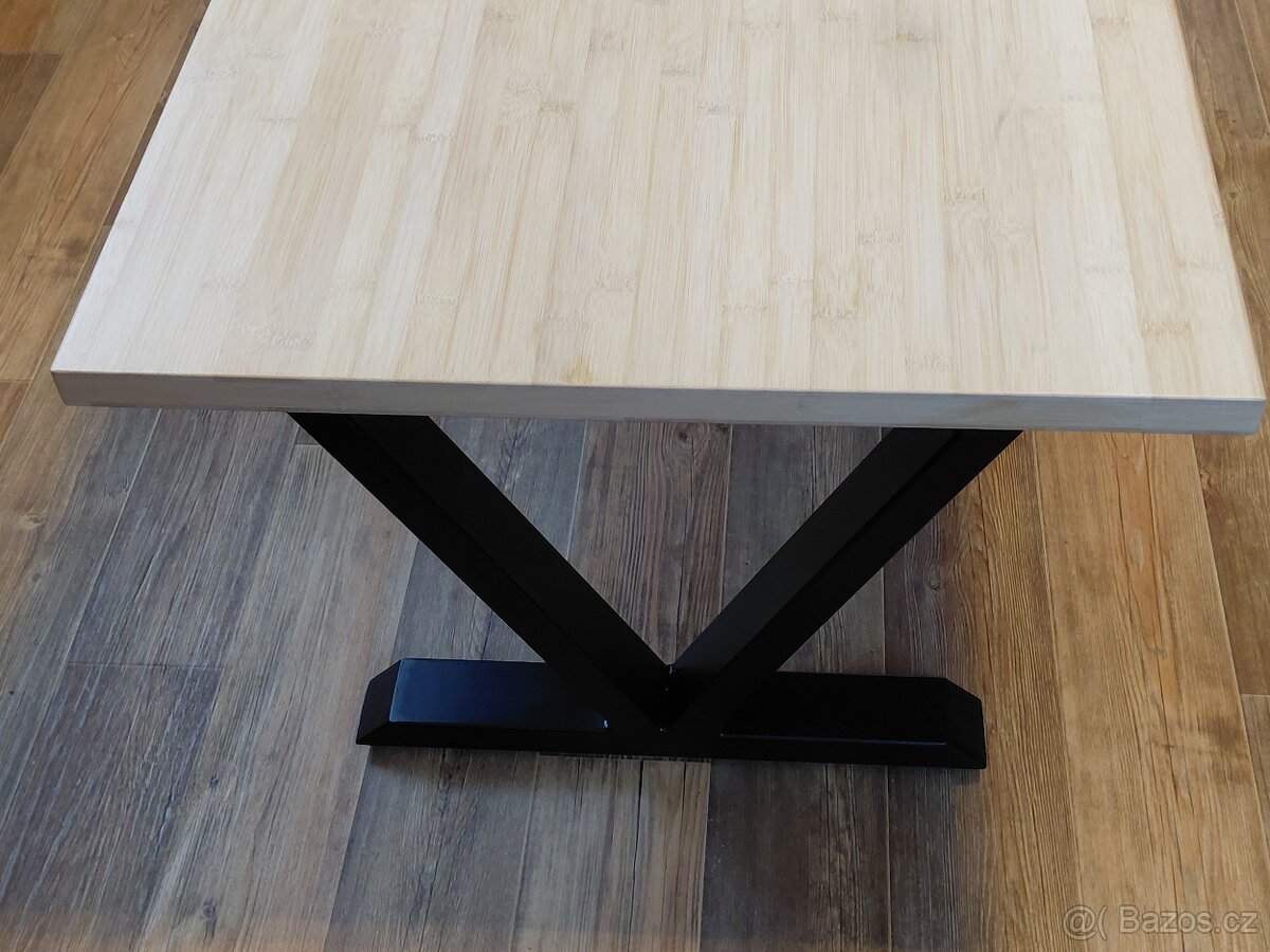 Konferenční stolek - 3