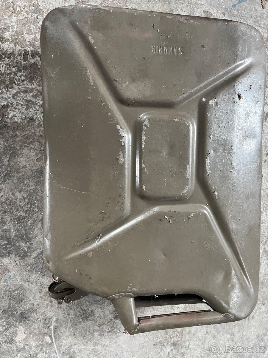 Prodám kanystry - 3