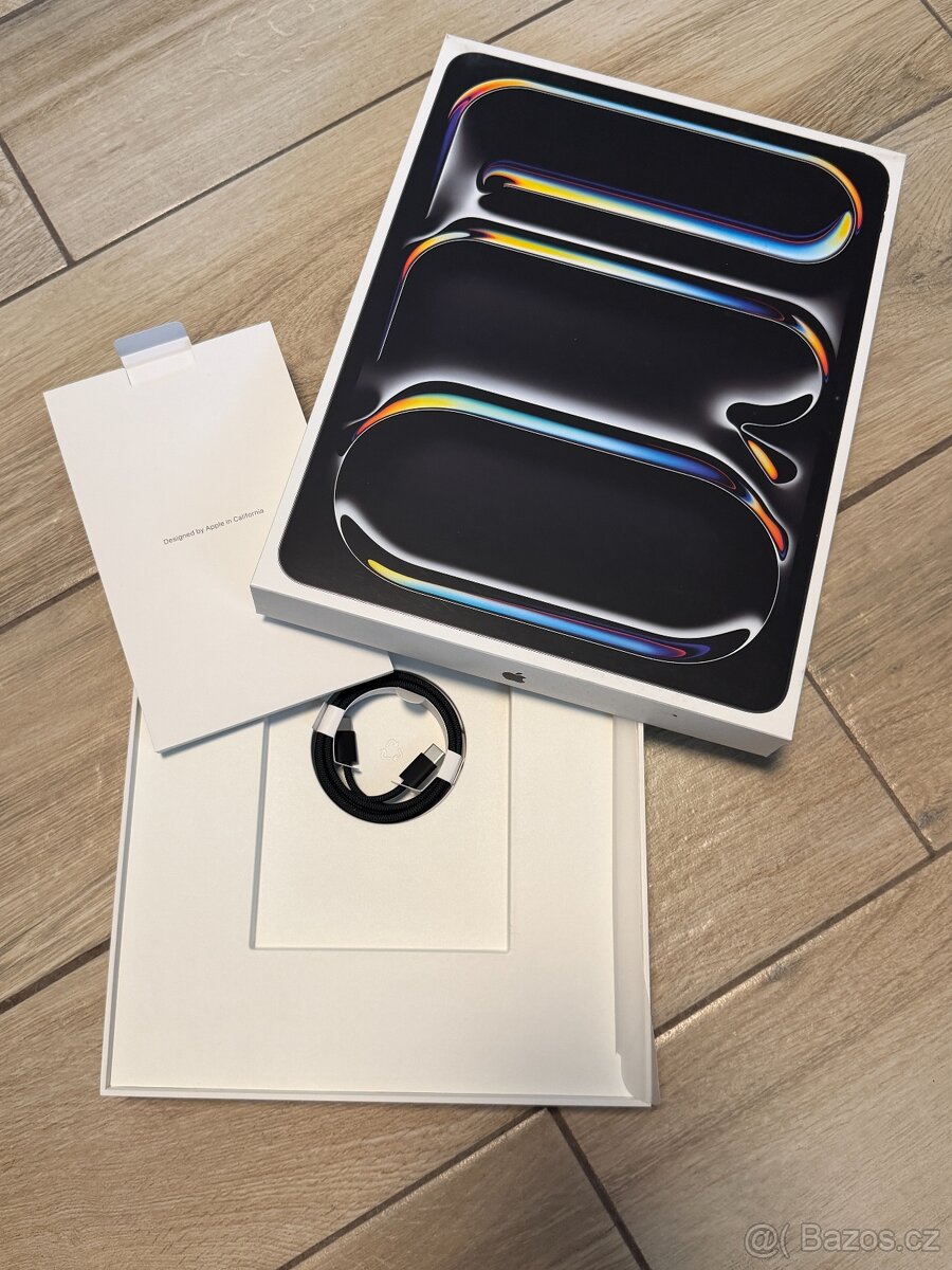iPad Pro 13" M4 (512GB, Cellular) + Magic Keyboard + Pencil - 3