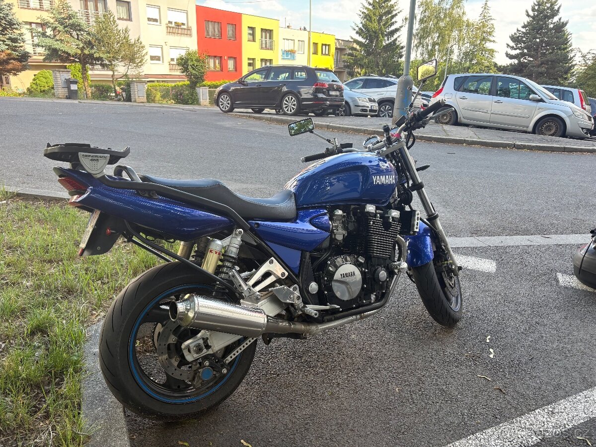 YAMAHA XJR 1300 - 3