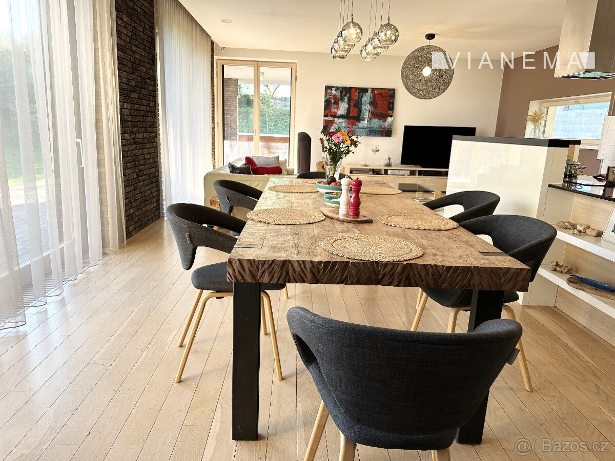 Na prodej 6-pokojový dům s bazénem, Limbach - 3