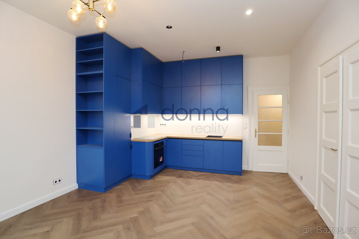 Pronájem bytu 3+kk 95m², ul. Sokolovská, Praha 8 - Libeň, čá - 3