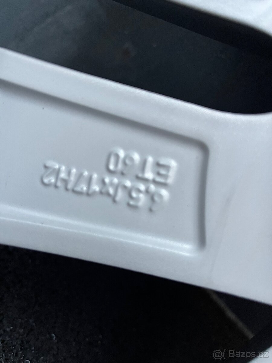 Originální ALU VW Transporter/Multivan 6,5x17H2 ET60 5x120 - 3