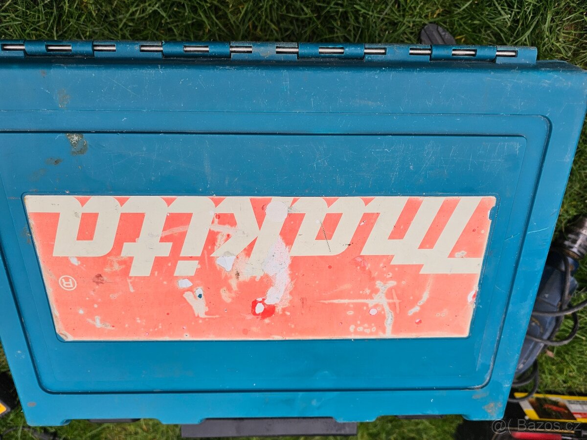 Vrtací kladivo Makita HR1830 - 3