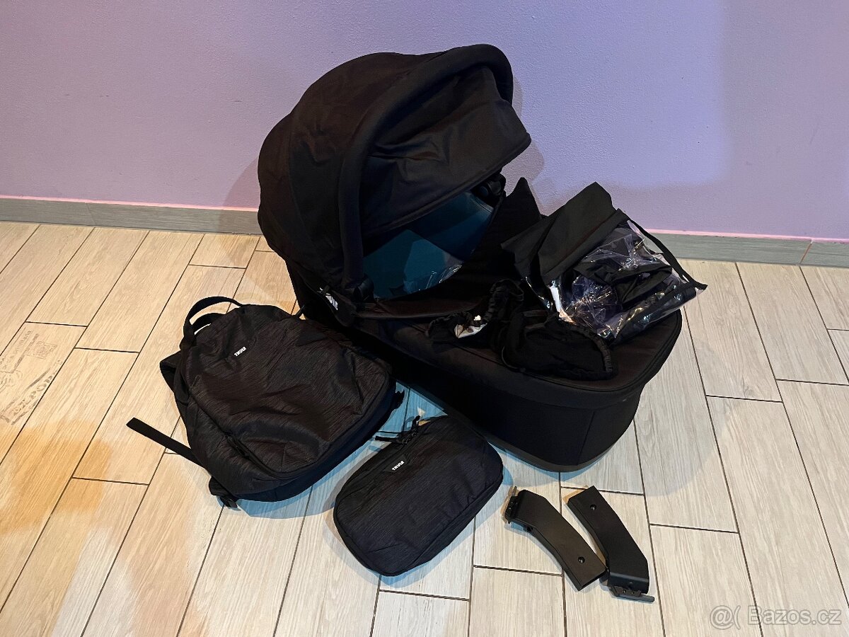 Thule Urban Glide 2 s velkým příslušenstvím - 3