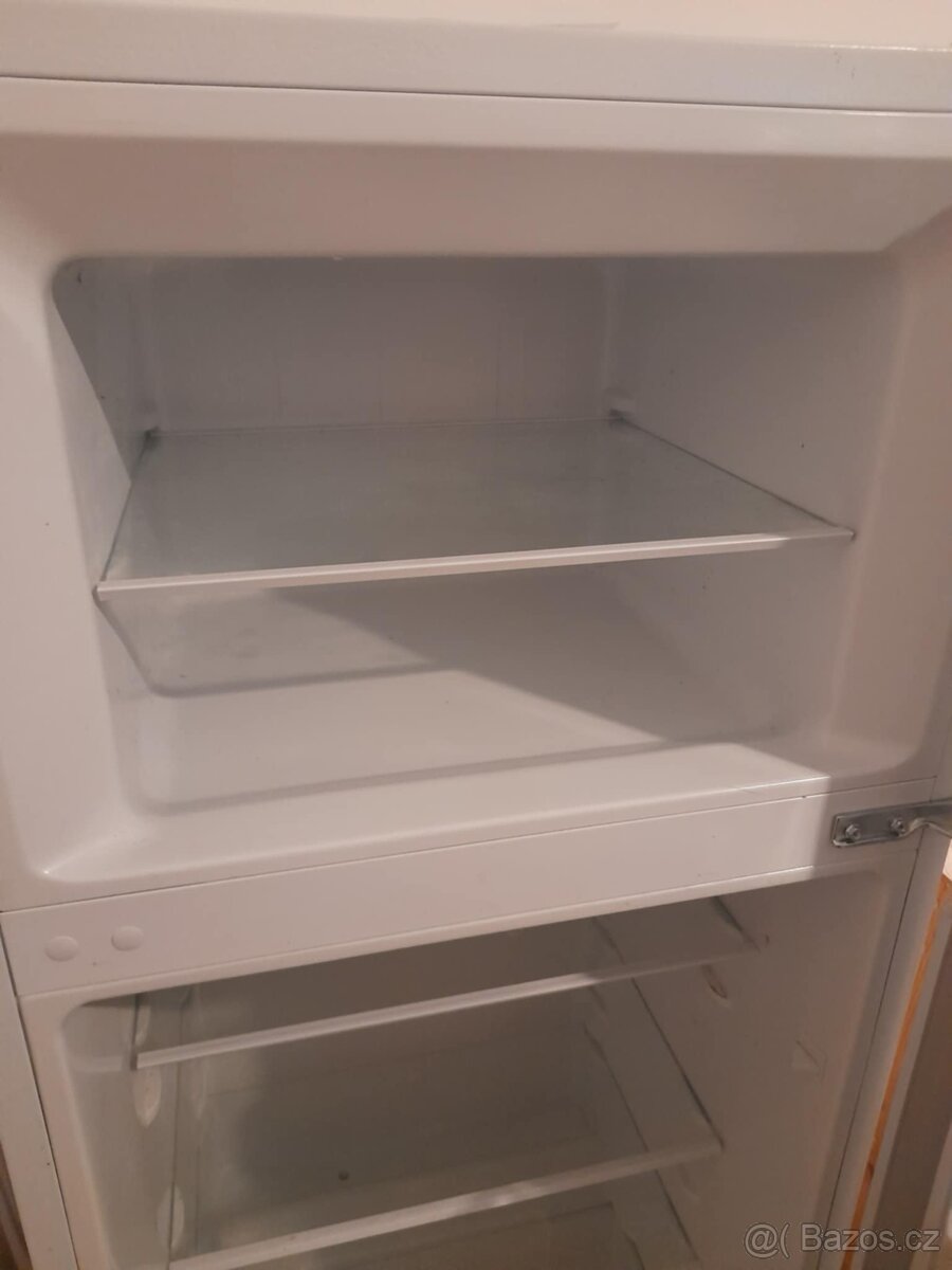 Lednice s mrazákem - 3