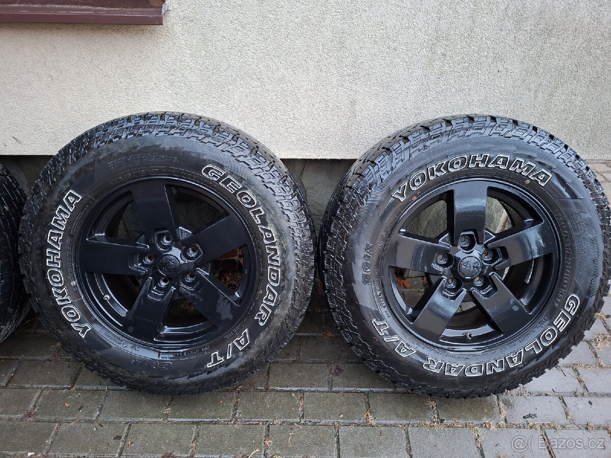 Disky + pneu Jeep - 3