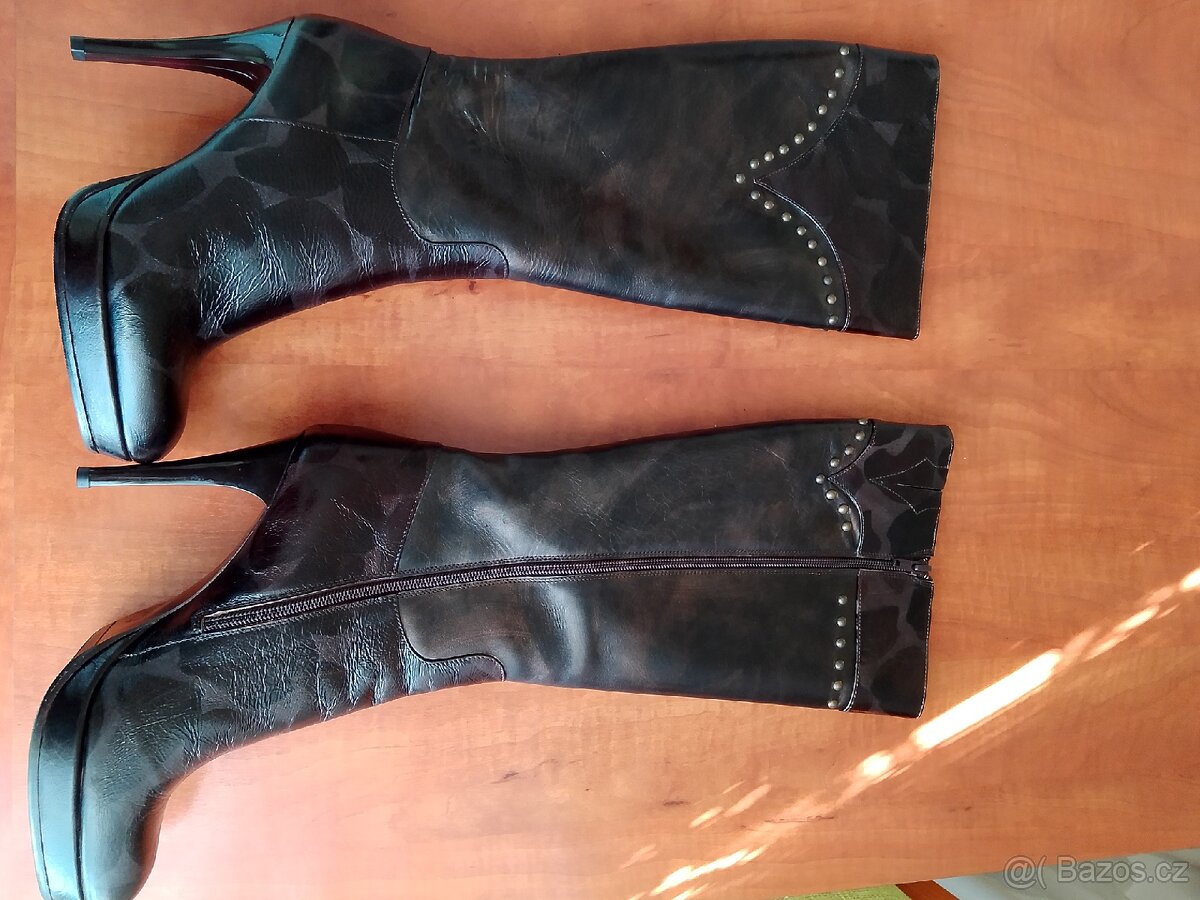 Dámské kožené kozačky velikost 40,38,36 - 3
