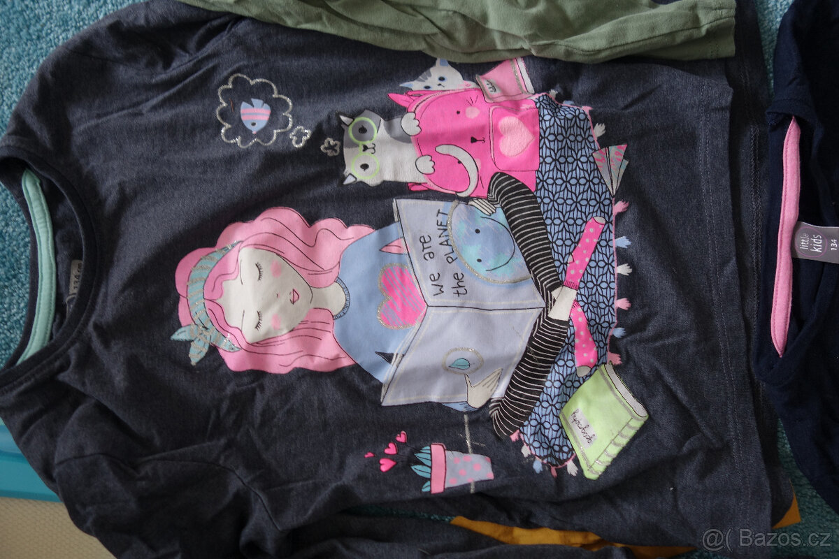 Dívčí trička vel.134 - 3