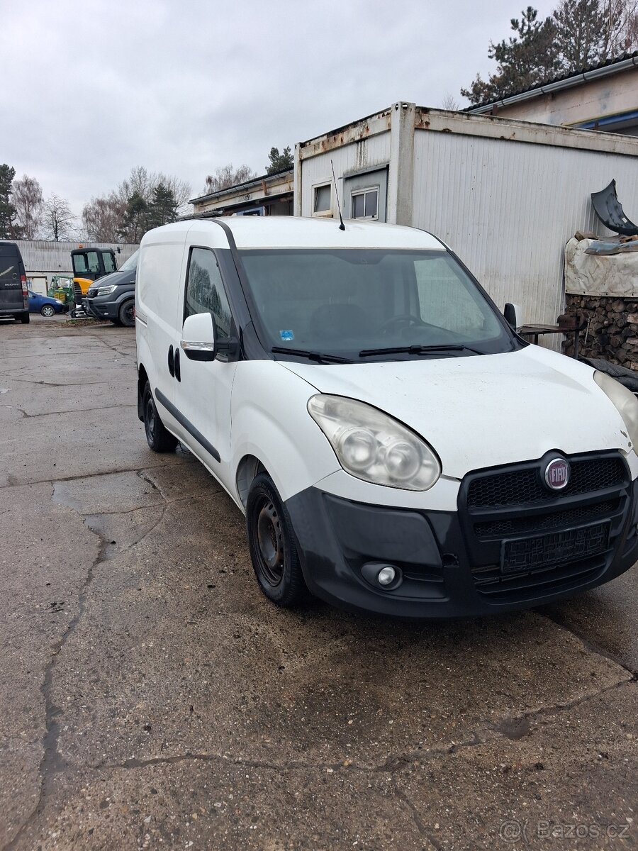 Doblo 1.6 Jtd 77kw, 2012 veskere dily - 3