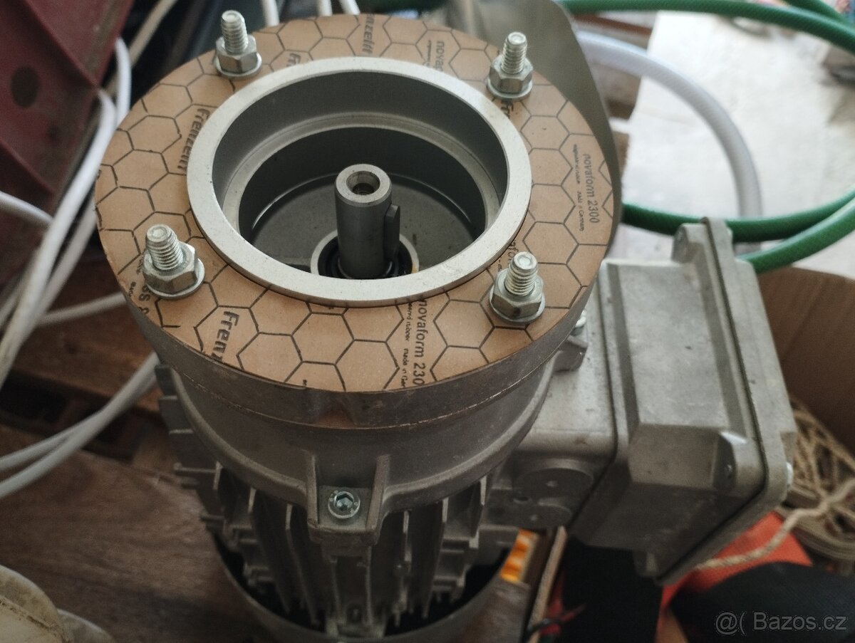 Elektromotor Nord 370W - 3