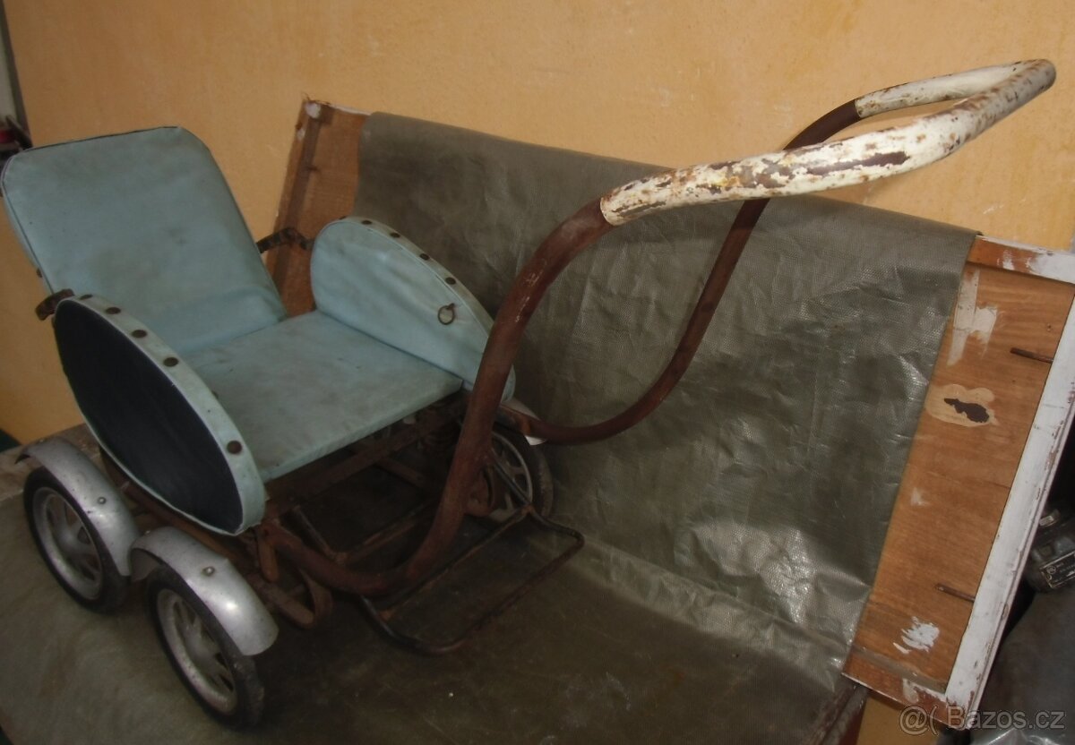 Retro dětský kočárek - 3