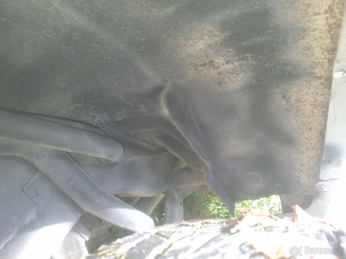 Miitsubishi pajero 3.2 121kw manual - 3