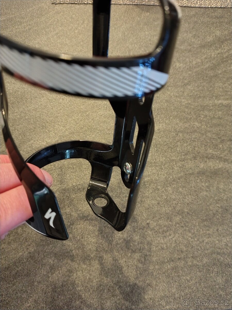 Prodám NOVÝ košík na láhev Specialized Zee Cage II - 3
