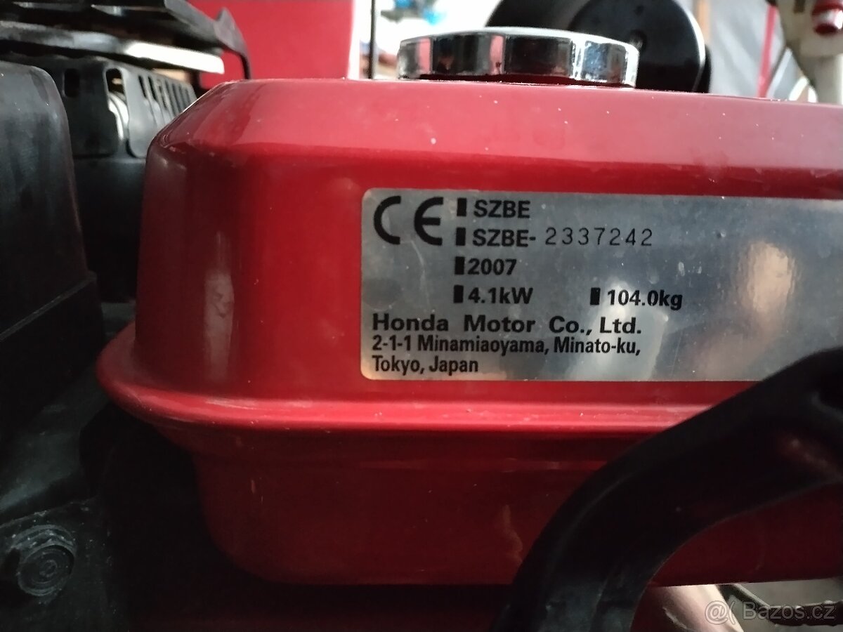 Honda HS760 pásová sněžná fréza - 3